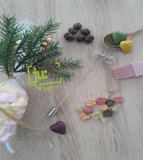 Foto weihnachtliche Kekspräsente 01.12.2025.jpg