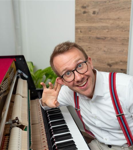 Pianofly_c MatejDodic.jpg