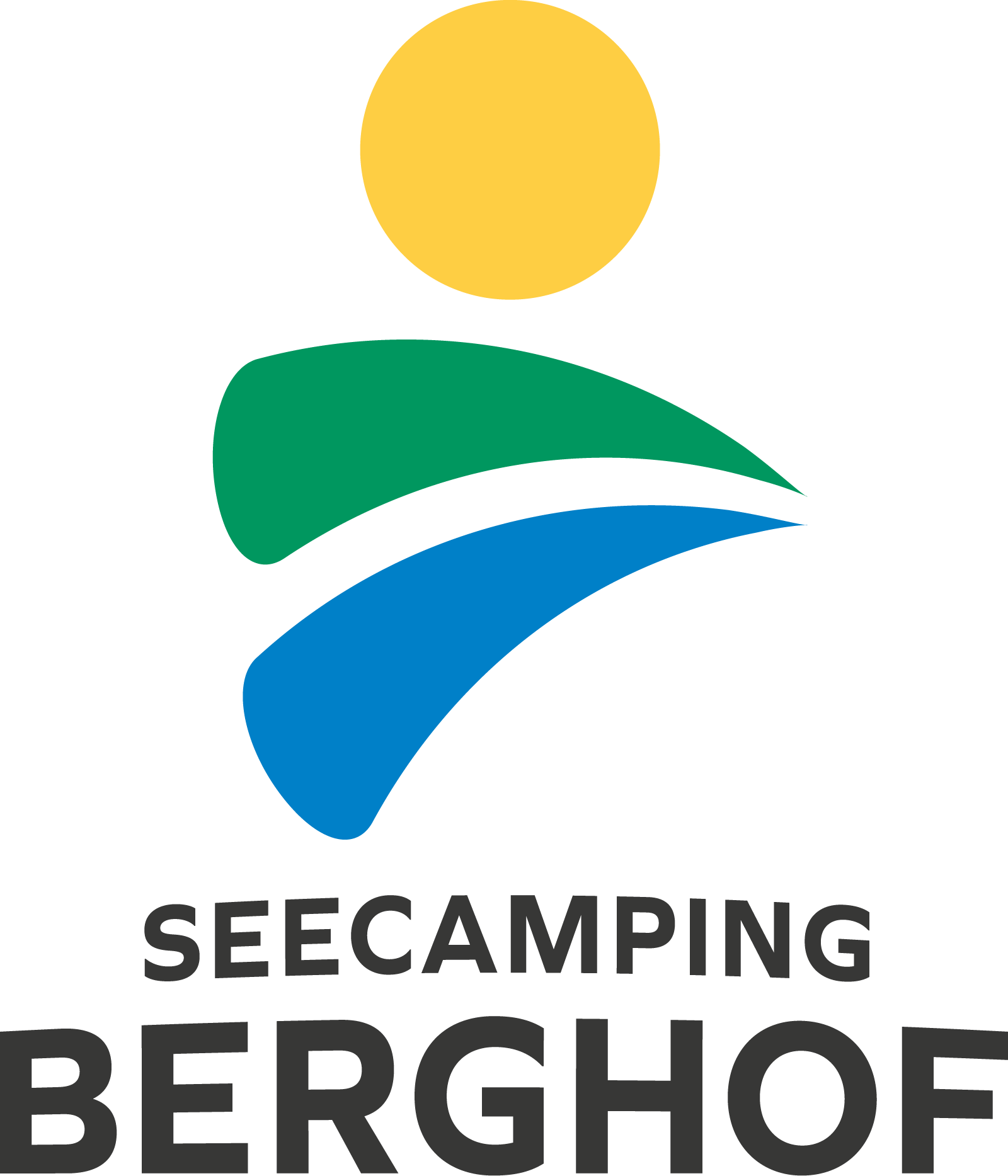 Un logo per il SeeCamping Berghof con elementi stilizzati di un sole e un'onda. I colori blu, verde e giallo dominano il design.