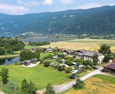 Small, family-run and wonderfully relaxed – camping with only 14 pitches, a very personal atmosphere and plenty of space to enjoy your holiday.