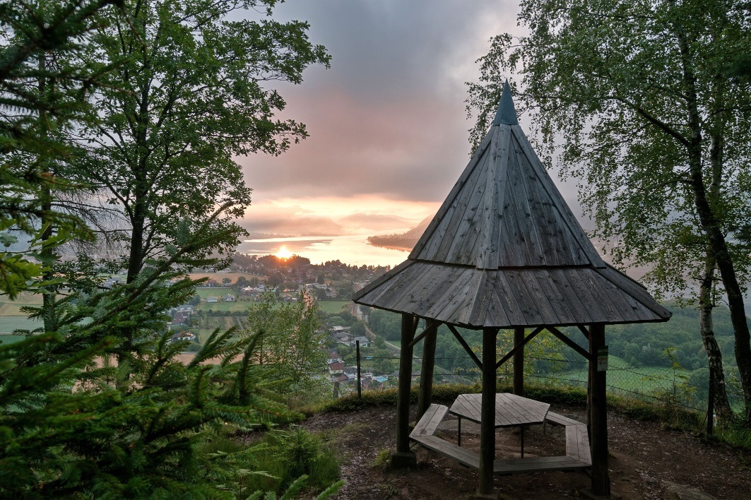 Pavillon Peterlewand